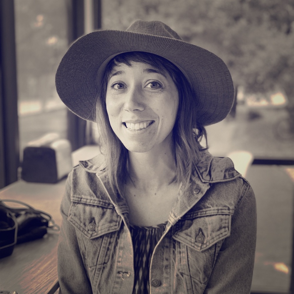 Meet your Posher, Lauren